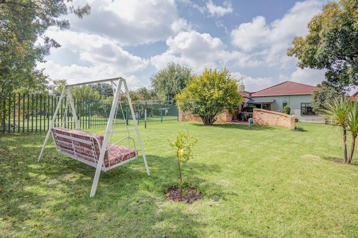 Rooster Room Boksburg Exterior photo